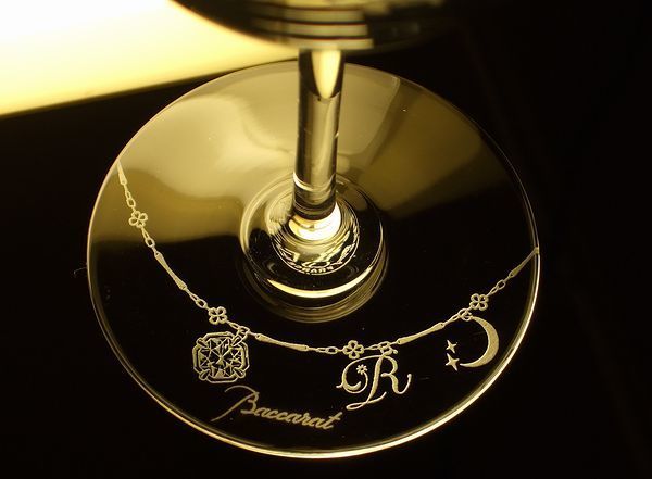 バカラグラスへ名入れ|Baccarat オノロジーボルドーワイングラス 底面.jpg