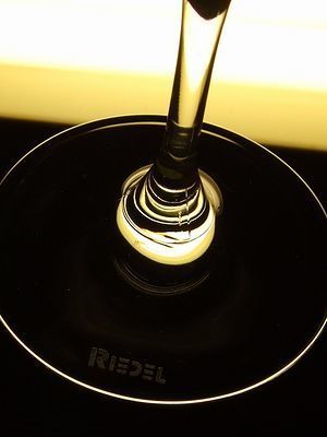 リーデルワイングラスへ名入れ【オヴァチュア】ホワイトワインtop画像3.jpg