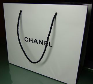 CHANEL ショッパー.jpg