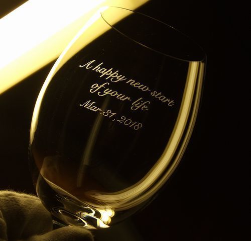バカラのワイングラスへ名入れ｜オノロジーボルドーワイングラス.jpg