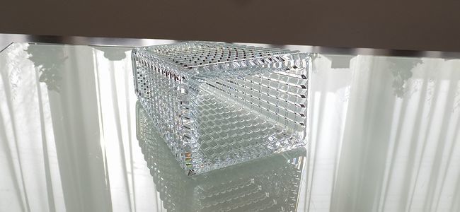 バカラの花瓶へ名入れ|アイベーススクウェア(クリア)top2.jpg