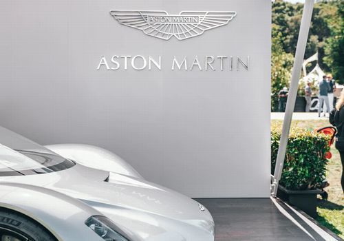 ASTON MARTIN ロゴ画像.jpg