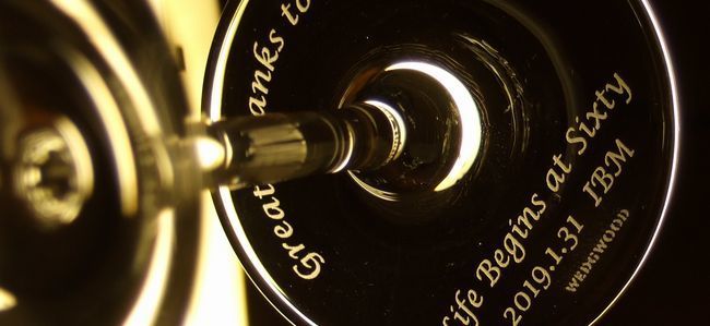 ウエッジウッドのワイングラスへ名入れ｜プロミシス ウィズディスリング完成画像2.jpg