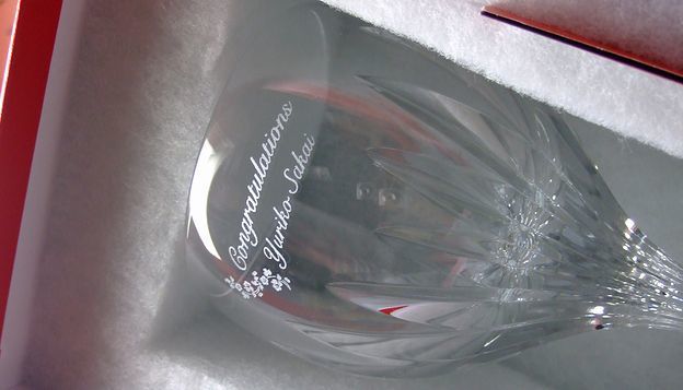 バカラのワイングラスへ名入れ｜マッセナワイングラス彫刻2.jpg