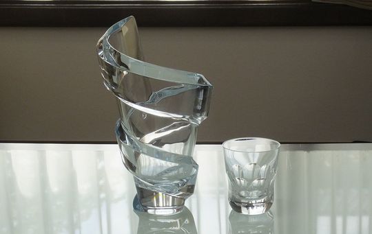 バカラ（Baccarat）スパイラル花瓶【美品】…信濃様専用 （バカラ