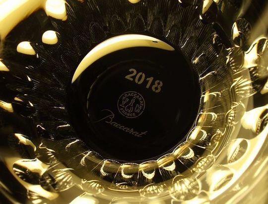 バカラ グラス　リボンつき　2018 刻印　フィオラ　Baccarat タンブラー