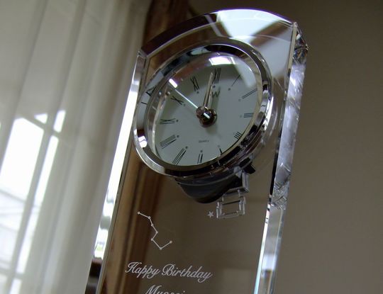 ナルミ NARUMI グラスワークススピンネーカーペンドラムクロック 新品未使用 セレナ ペンドラムクロック / ガラスアート ギフト アトリエピジョン