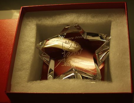 バカラザンザンスターへ名入れ刻印【星の置物】オーダーメイドの バカラザンザンスターへ名入れ刻印【星の置物】オーダーメイドの
