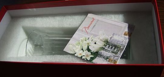 バカラ 一輪挿し 名入れ フローラ ベース ビゾー baccarat 花瓶